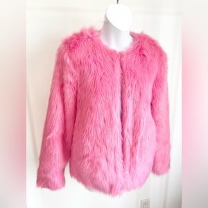 PLUSH faux fur jacket in Bubblegum Pink by H&M.  Size women's 6